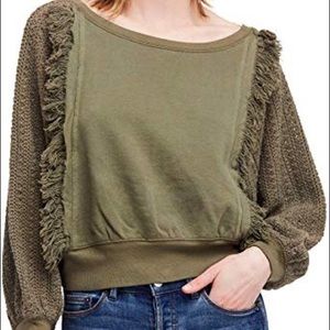 Chrochet Sleeve Pull Over Sweater